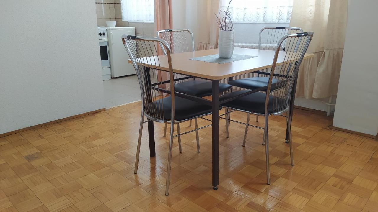 Apartment Mara Kladovo Exteriör bild